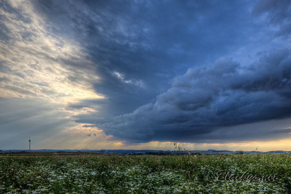 vor dem Gewitter
